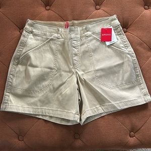 NWT Spanx stretch twill shorts